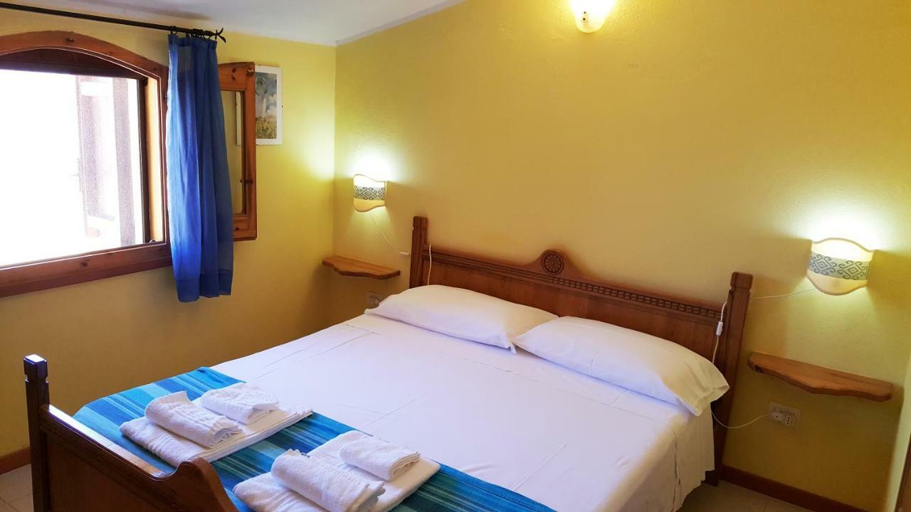 Sa Rocca Tunda La Baia Apartments מראה חיצוני תמונה